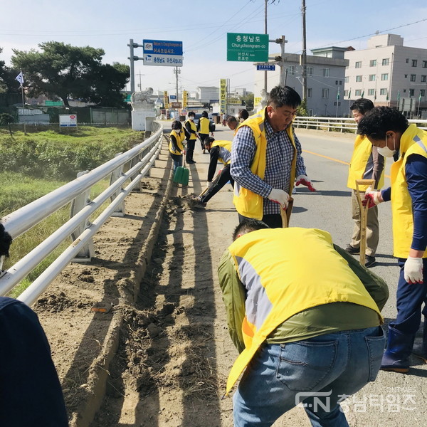 둔포면 대청소 사진